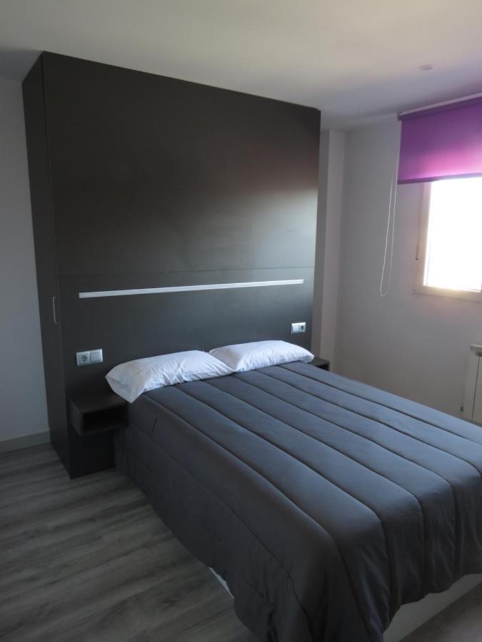 Hotel Alojamientos Aviche 6 Santander Exteriör bild
